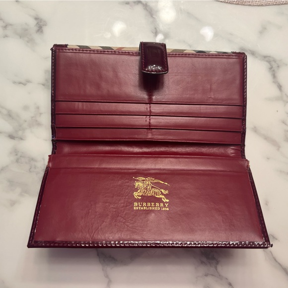 Burberry wallet - Picture 6 of 9